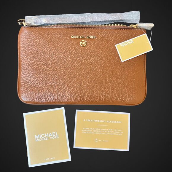 New With Tags Michael Kors Medium Pebbled Leather Wristlet - Brown 32T1GT9W2L-23 - Picture 3 of 7